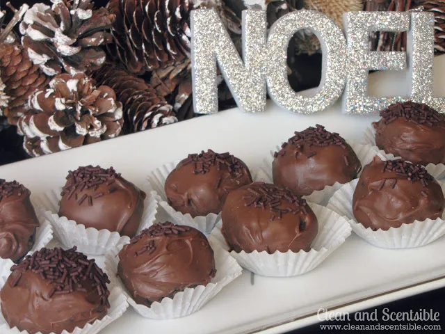 Chocolate Cheesecake Oreo Balls by Clean & Scentsible