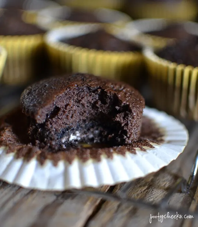 Oreo 'Dirt' Cupcakes - Oreo Cucpake Recipe