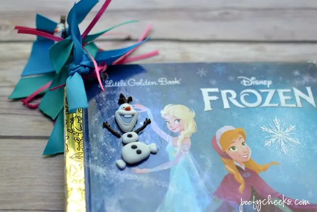 Frozen DIY Disney Autograph Book #DisneySide www.poofycheeks.com