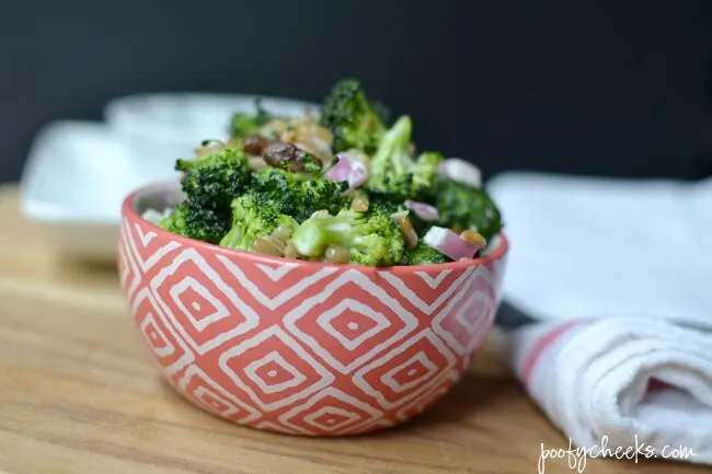Broccoli Salad Recipe - Bacon bits and mayonnaise dressing make it so delicious.