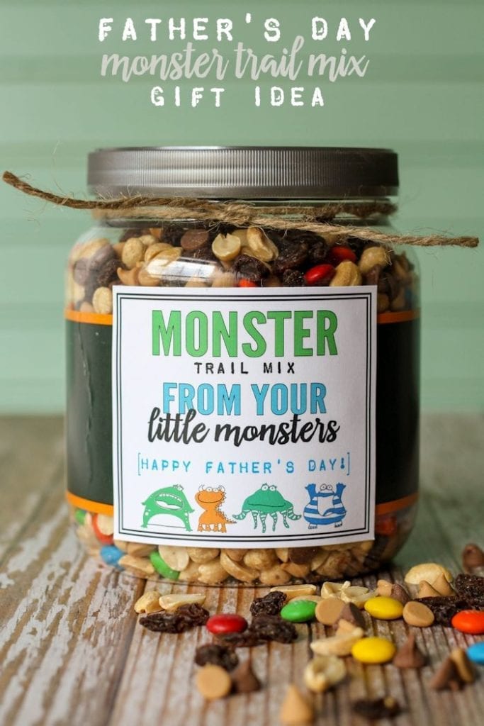 http://lilluna.com/monster-trail-mix-fathers-day-gift/