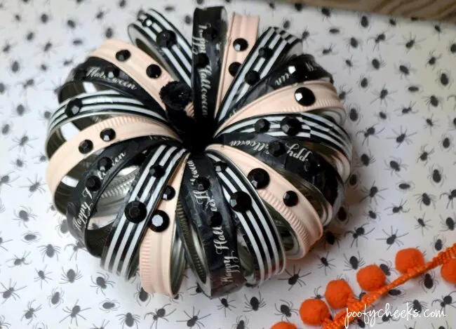 Glam Halloween Canning Jar Ring Pumpkin - 30 minute craft