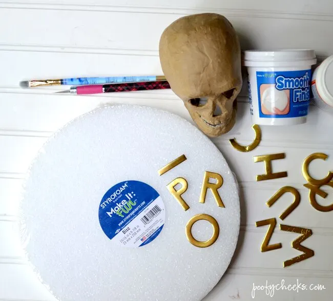 Halloween Skull and Headstone Craft - Use foam discs #MakeItFunCrafts