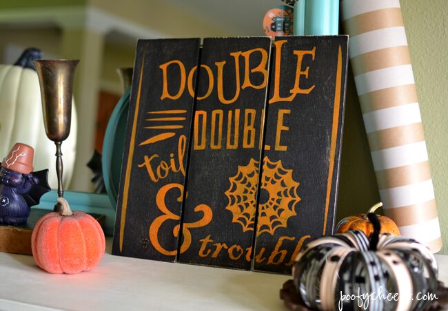 Halloween Mini Pallet Sign Tutorial - Double Double Toil & Trouble