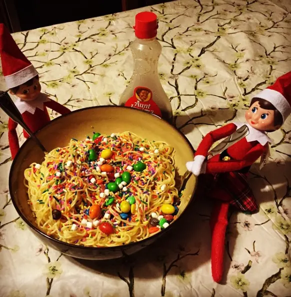 20 MORE Elf on the Shelf Ideas!