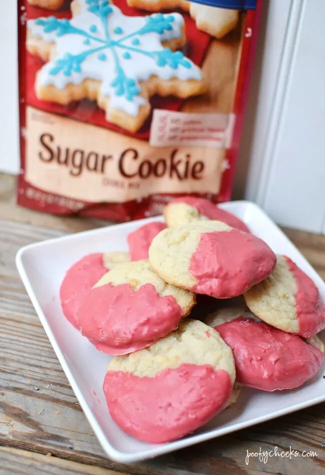 Peppermint Dipped Sugar Cookie Recipe - Poofy Cheeks