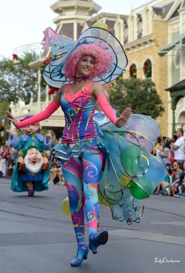 Disney Vacation - Festival of Fantasy Parade Tips