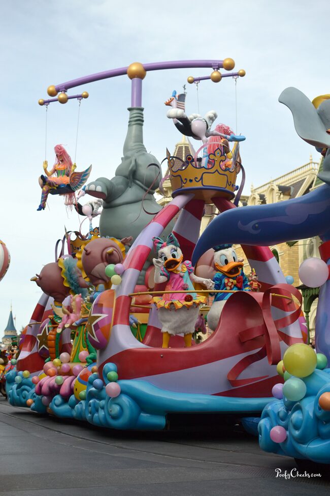 Disney Vacation - Festival of Fantasy Parade Tips
