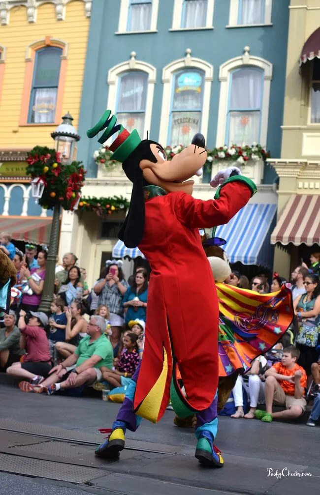 Disney Vacation - Festival of Fantasy Parade Tips