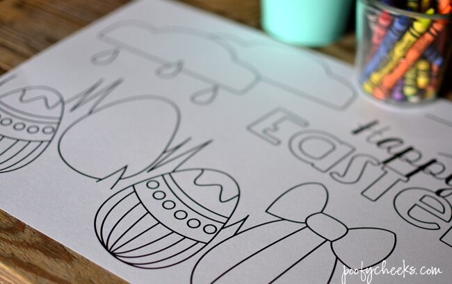 Free printable placemat for Easter dinner - a kids table MUST!