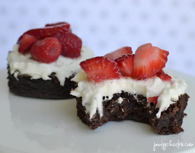 A quick and easy dessert our whole family loves! Fruit pizza using a boxed brownie mix.