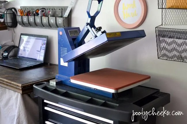 Vinyl and Heat Press Rolling Storage