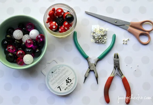 DIY Bubblegum Necklace Tutorial