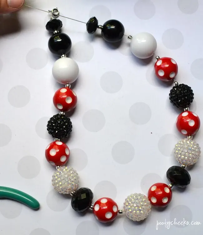 Short Light necklace - Bubble Gum