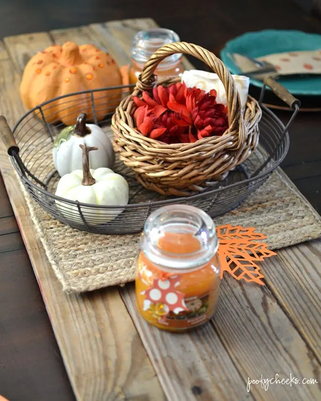 A Simple Fall Tablescape complete with Fall Fragrances