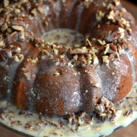 Pumpkin Bundt Cake Recipe - The best fall bundt cake.