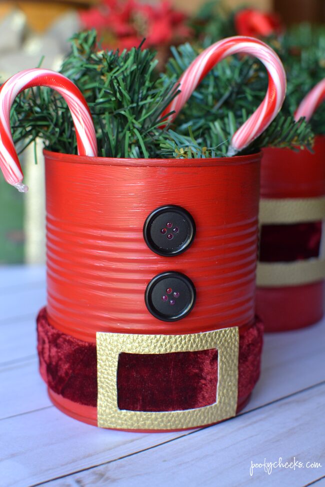 Tin Can Santas - Repurpose Tin Cans into Santa decorations