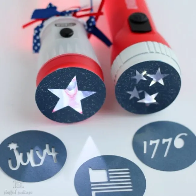 15 Patriotic Projects Using Your Silhouette or Cricut Cutting Machine