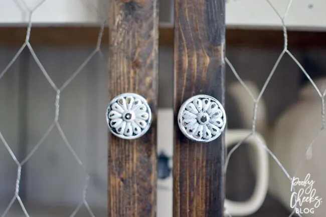 DIY Pie Safe - A dresser turned into a pie safe. Farmhouse style furniture.