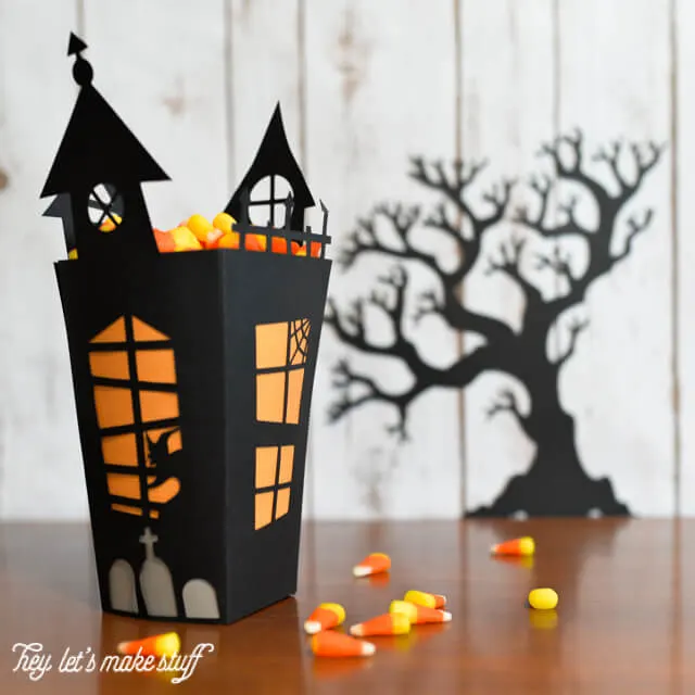 15 Free Halloween Cut Files for Cricut and Silhouette machines.