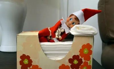 15 Elf on the Shelf Ideas for when your short on time. Quick Elf on the Shelf ideas.
