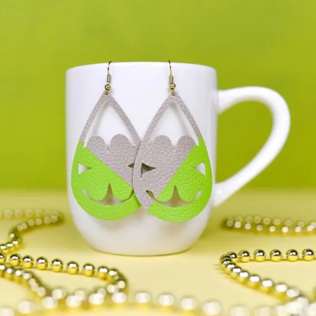 15 St. Patrick's Cut Files for Silhouette or Cricut Machines Poofycheeks.com