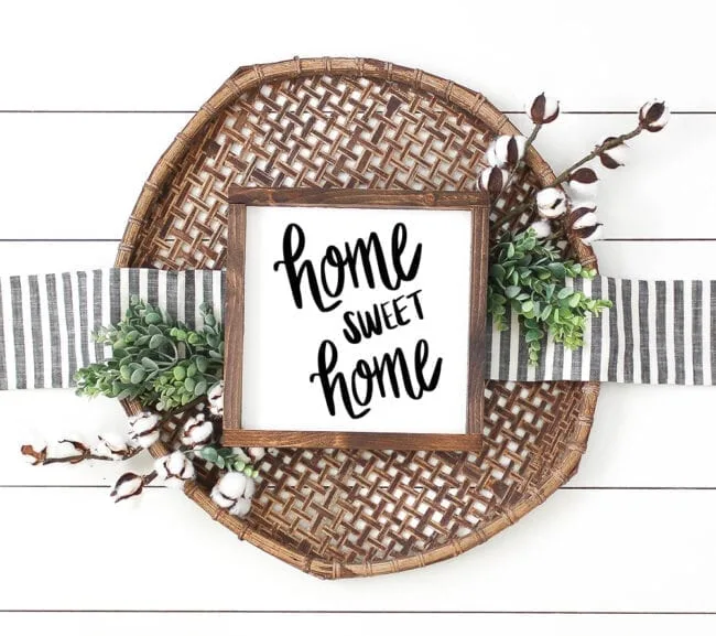 Home Sweet Home cut file for use with Silhouette and Cricut. SVG, PNG and DXF.