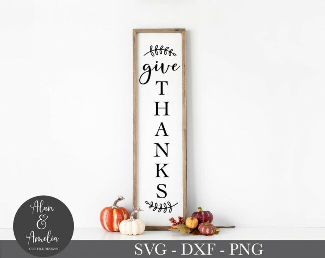 15 Thanksgiving Cut Files from around the web. Use with Cricut and/or Silhouette machines.