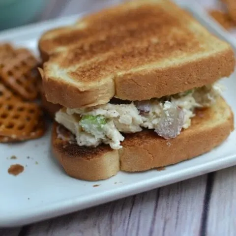 Homemade Chicken Salad with Grapes