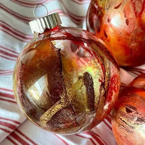 Alcohol Ink Ornament Tutorial